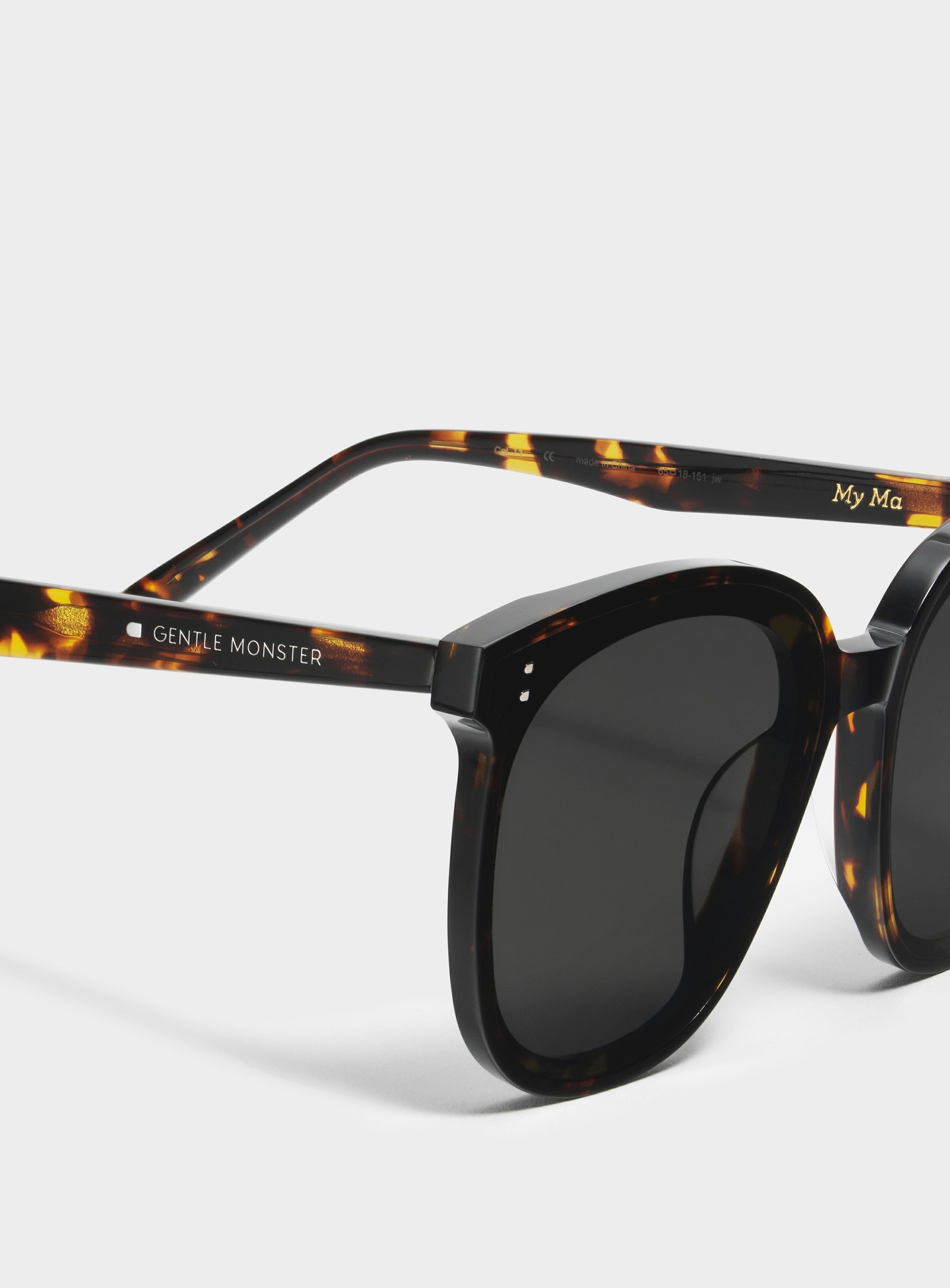 Очки монстр gentle monster. Gently monster очки. Очки gentle monster мужские. Genius monster солнцезащитные очки. Gently monster очки.