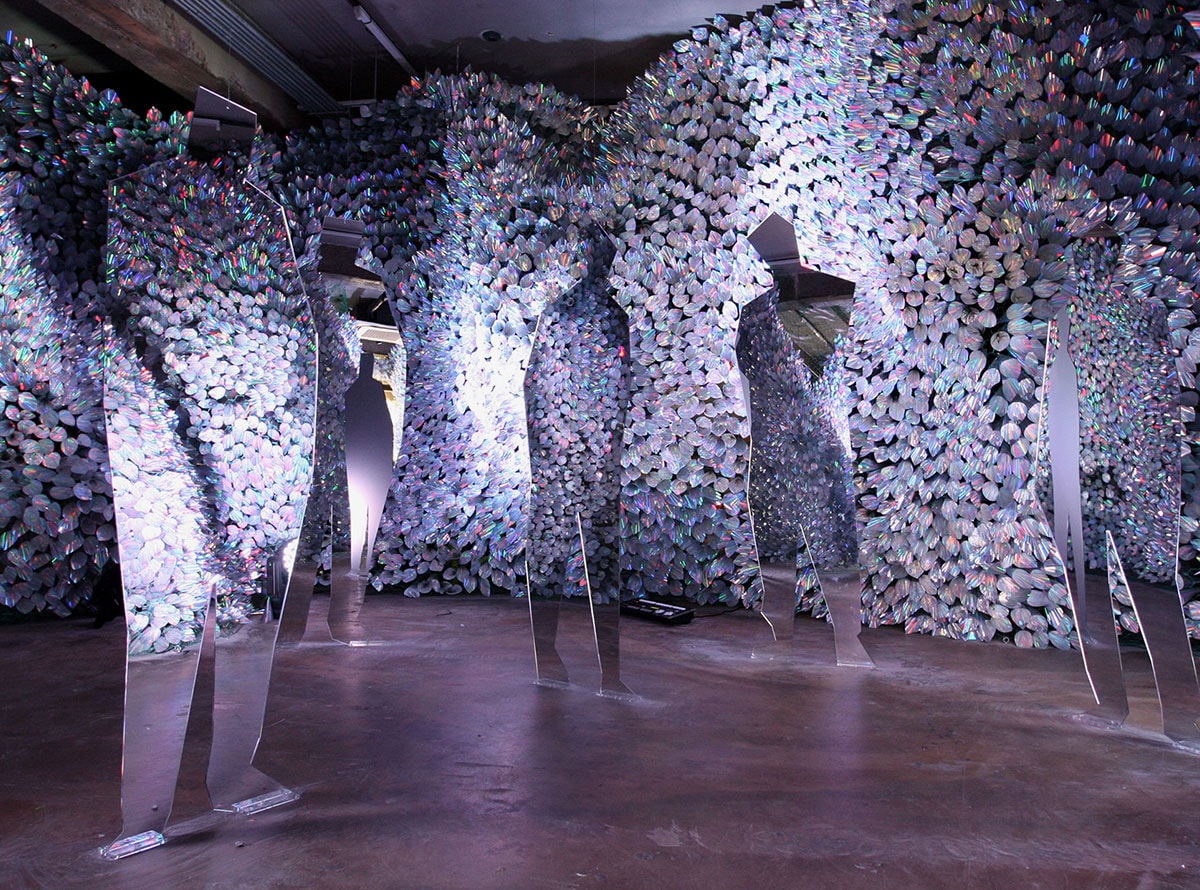 GENTLE MONSTER - Coral Wave Project